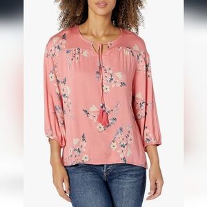 Tribal Jeans 3/4 sleeve Shirt with tie back for cinch waist